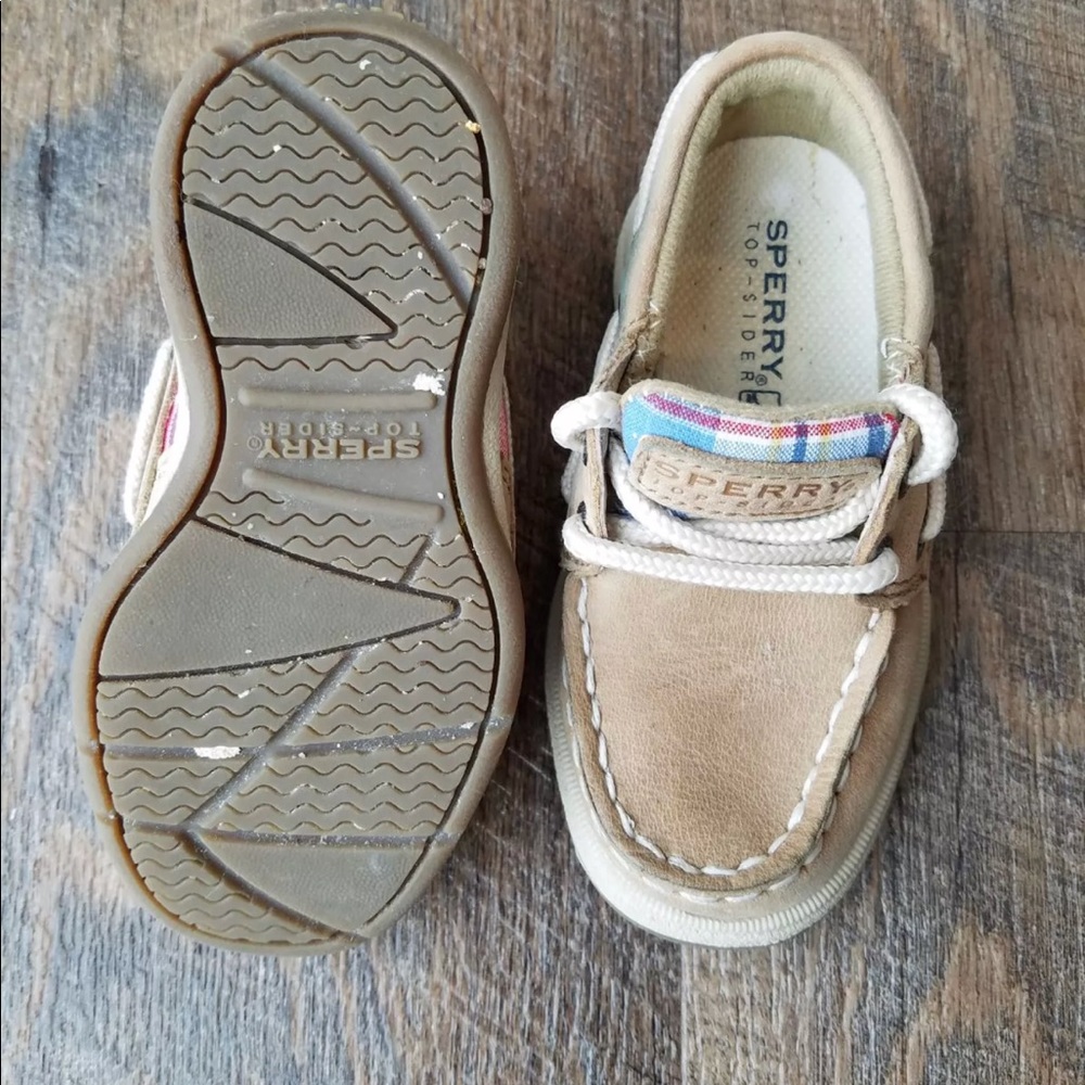 Toddler Sperry boat shoes size 6